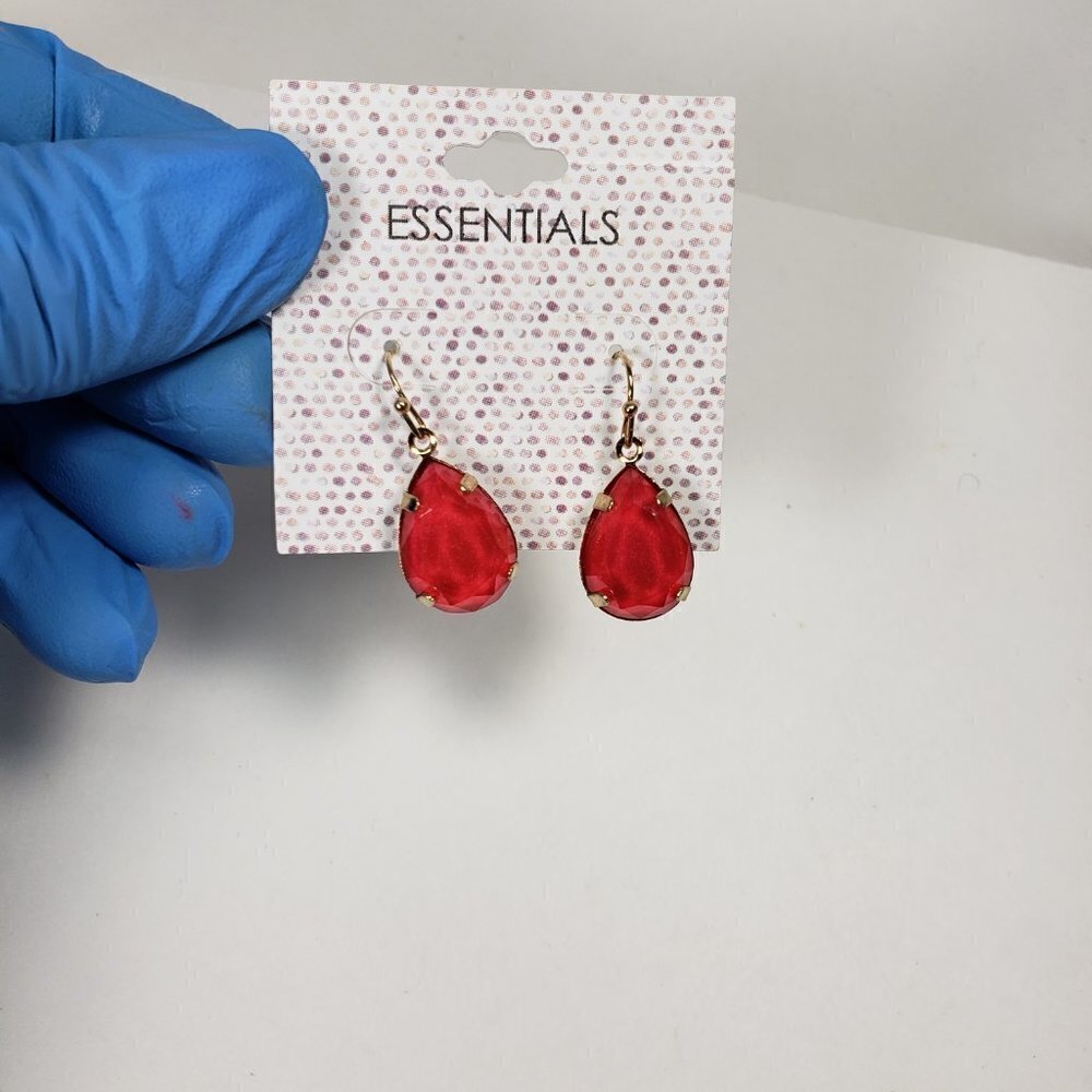 Elegant Pink Teardrop Dangle Earrings – Gold-Tone Statement - Women's Jewelry - Picture 9 of 9